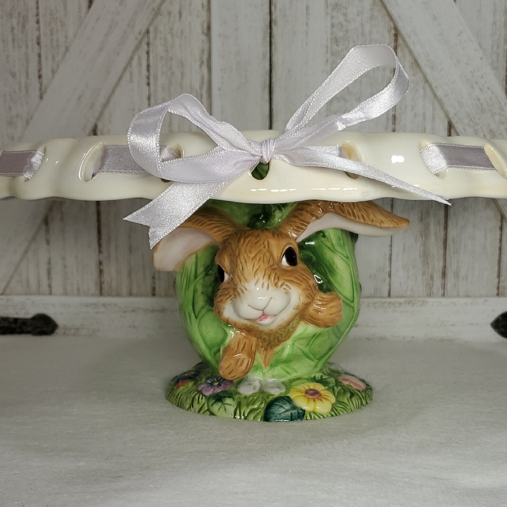 Bunny Easter Pedestal Cake Stand Holder with Ribbon CWC Rabbit